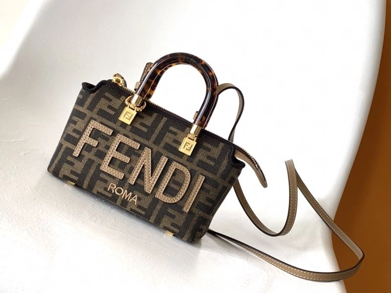 Fendi Pillow Bags Trendy 57549