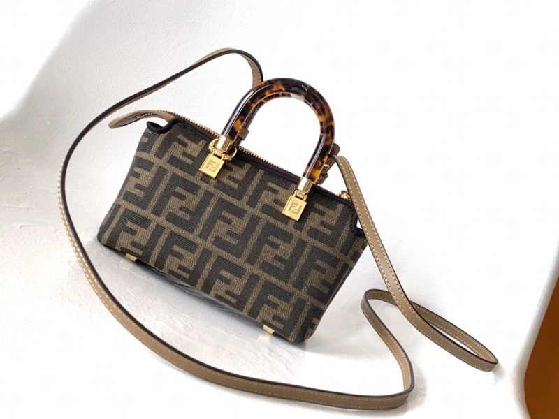 Fendi Pillow Bags Trendy 57549