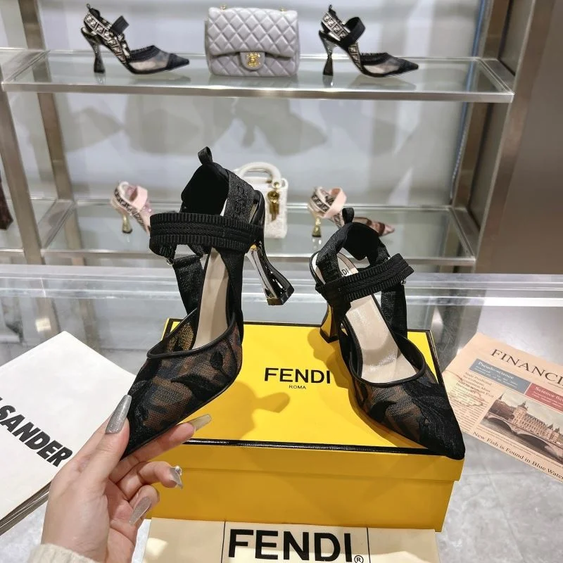 Fendi Sandals Soft 23434