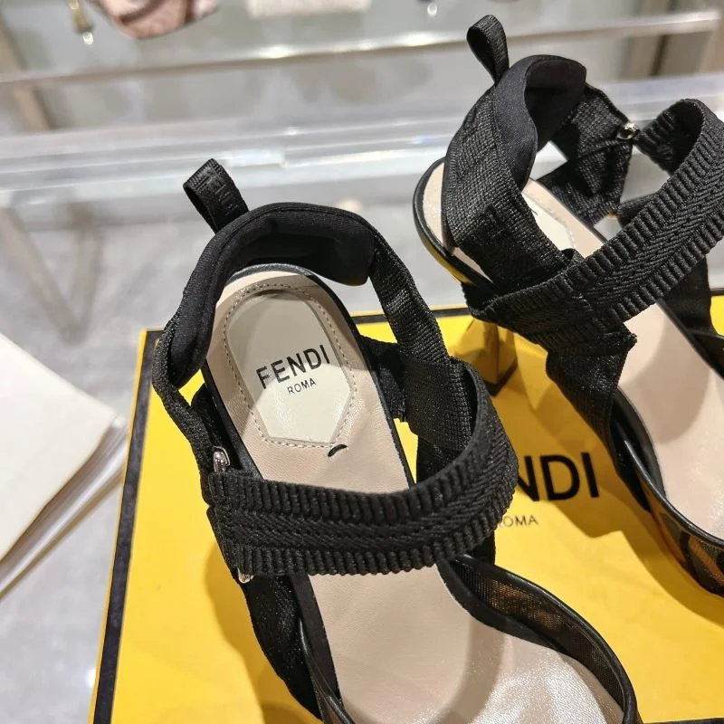 Fendi Sandals Soft 23434