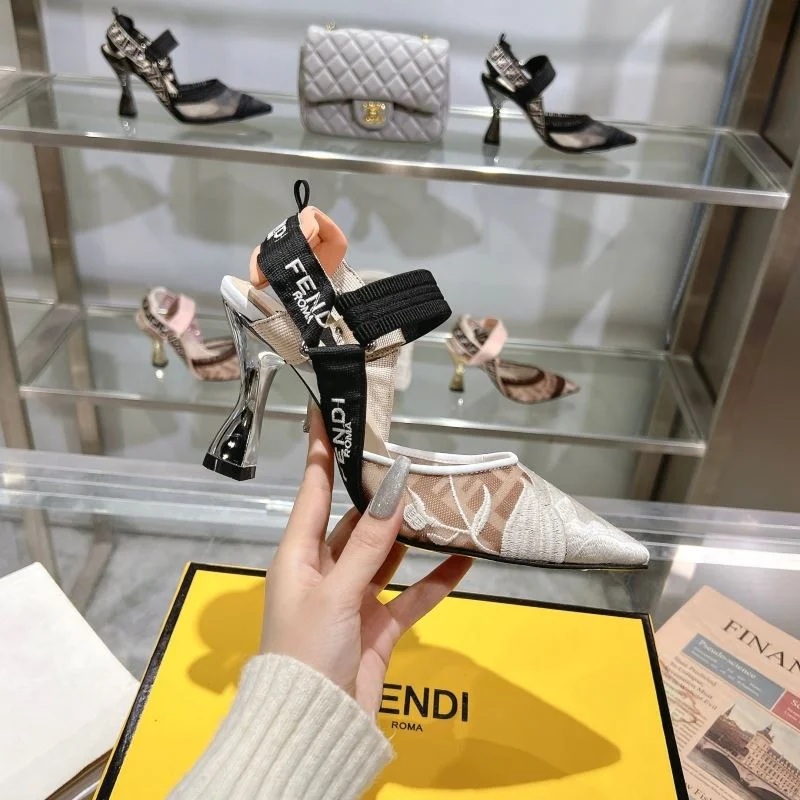 Fendi Sandals Chic 23432