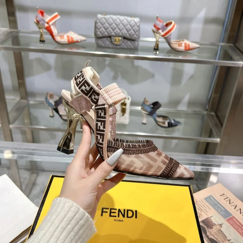 Fendi Sandals Neat 23430