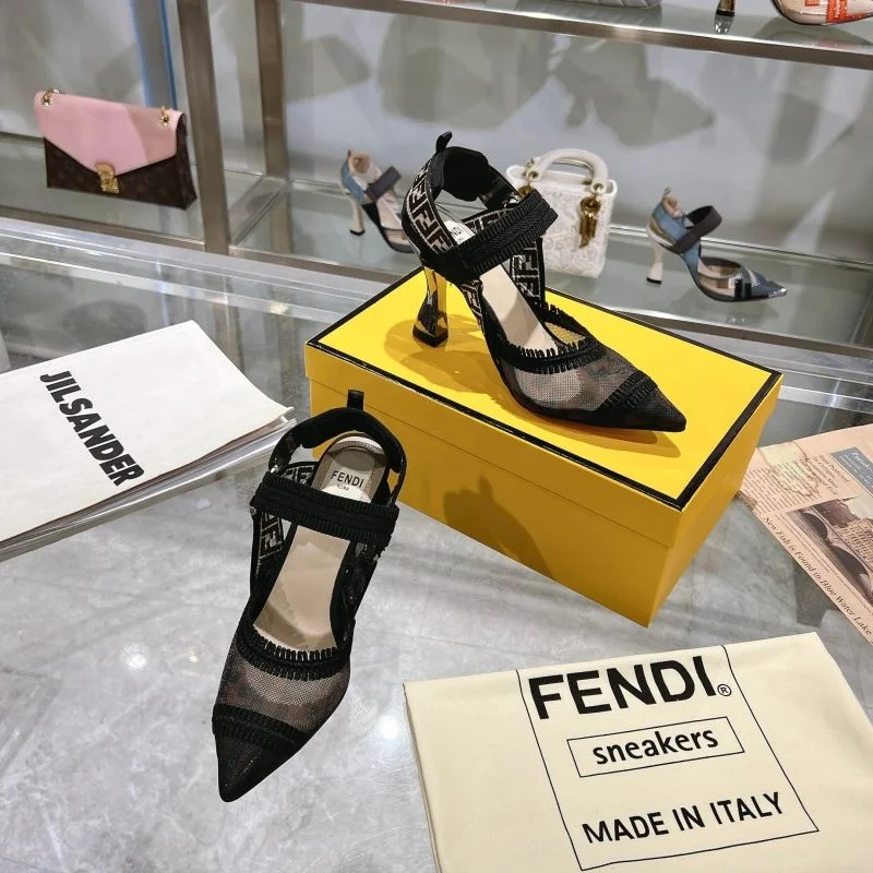 Fendi Sandals FreshLook 23428