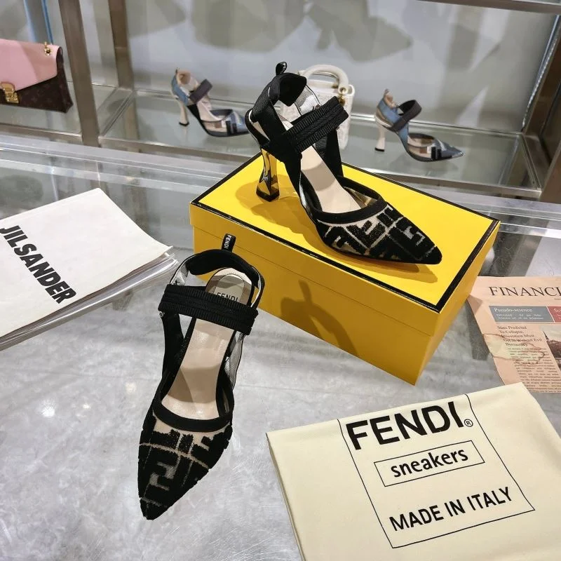 SmoothTexture Fendi Sandals 23427
