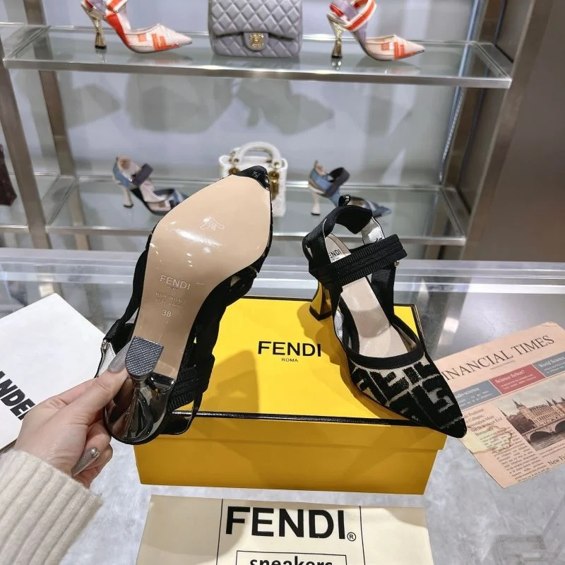 SmoothTexture Fendi Sandals 23427