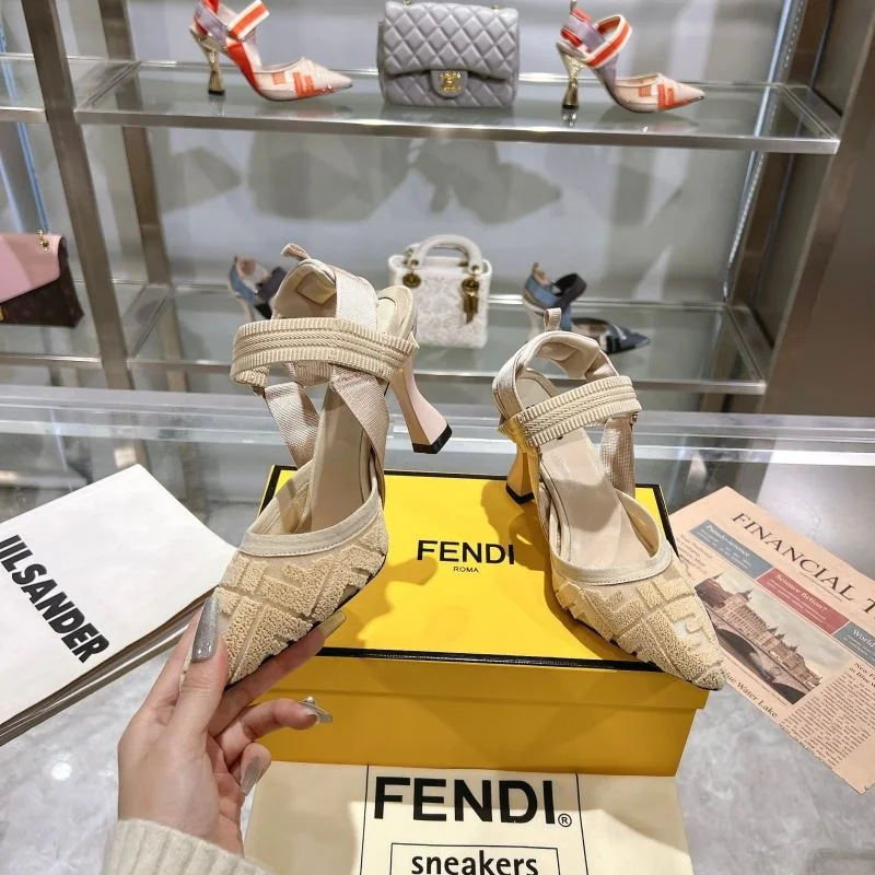 EyeCatching Fendi Sandals 23421