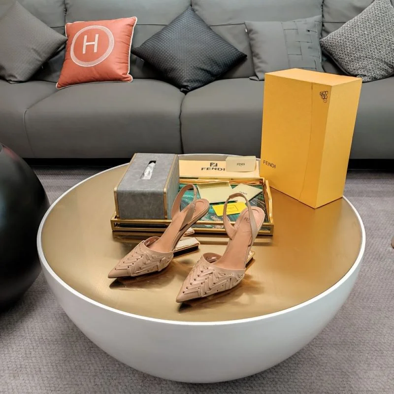 StreetReady Fendi Sandals 23414