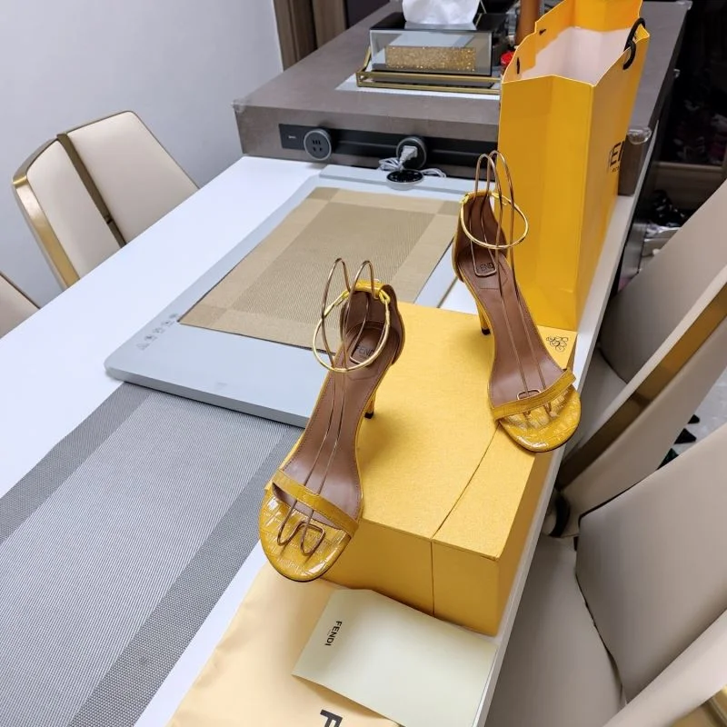 Fendi Sandals Affordable 23420