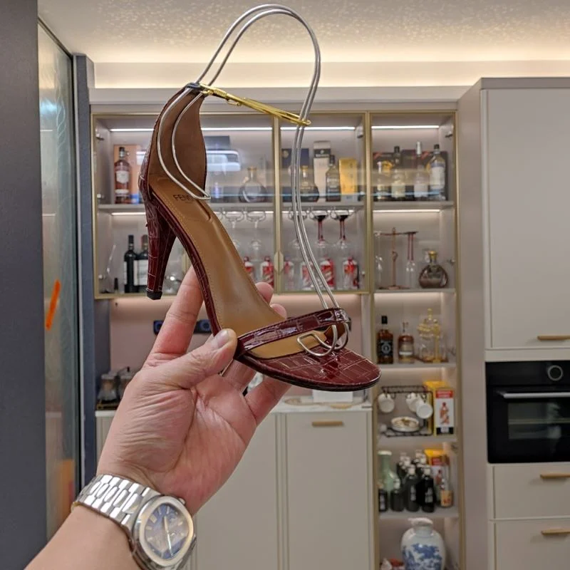 Fendi Sandals Resilient 23425