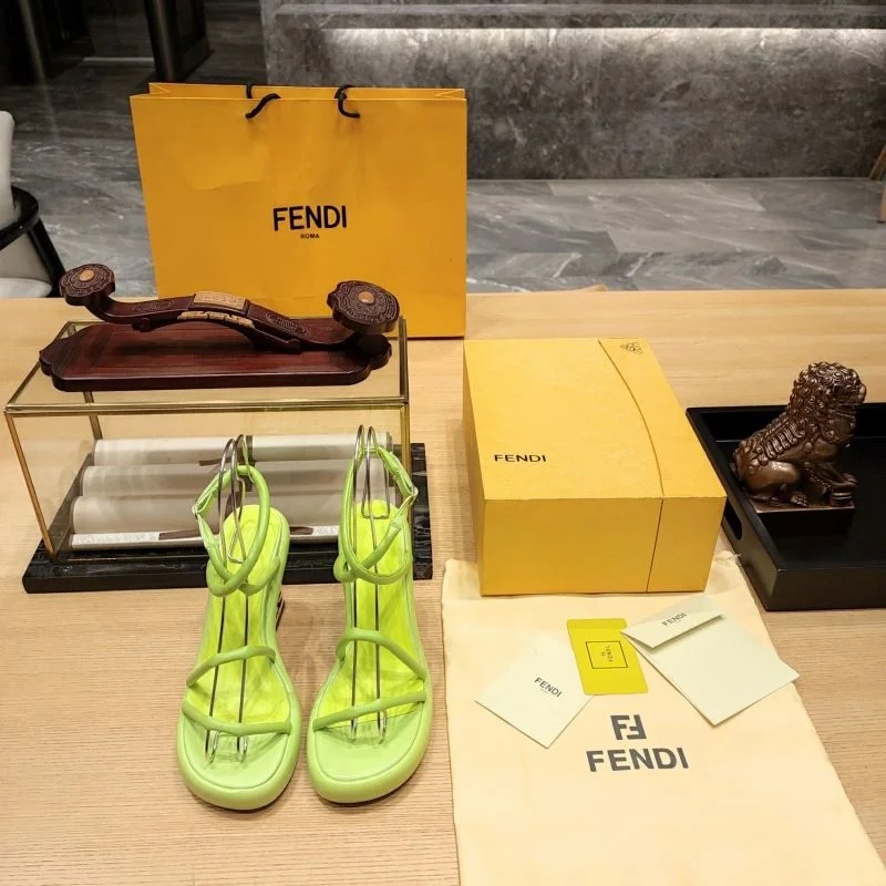 Supportive Fendi Sandals 23401