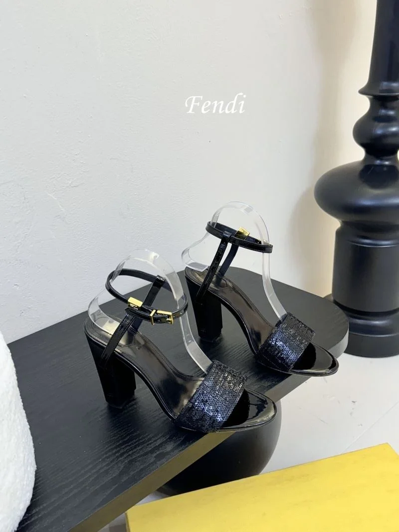 Fendi Sandals Effortless 23752