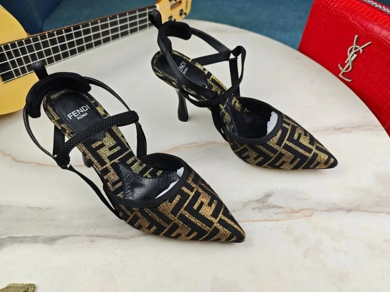 Fendi Sandals EasyMatch 23738