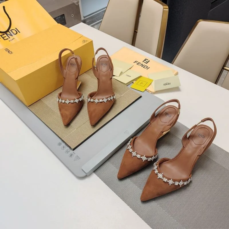 Soft Fendi Sandals 23732