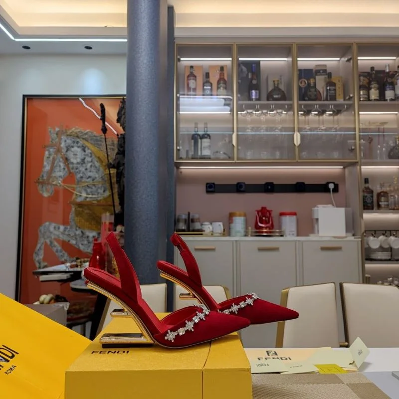Unisex Fendi Sandals 23742