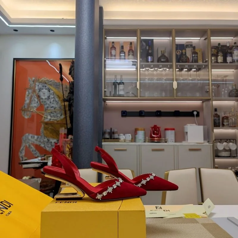 Unisex Fendi Sandals 23742