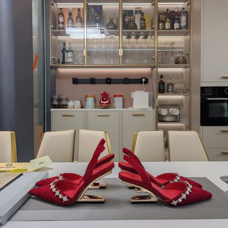 Unisex Fendi Sandals 23742