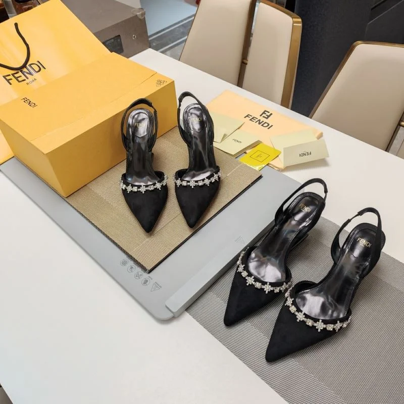 Fendi Sandals SmartChoice 23726