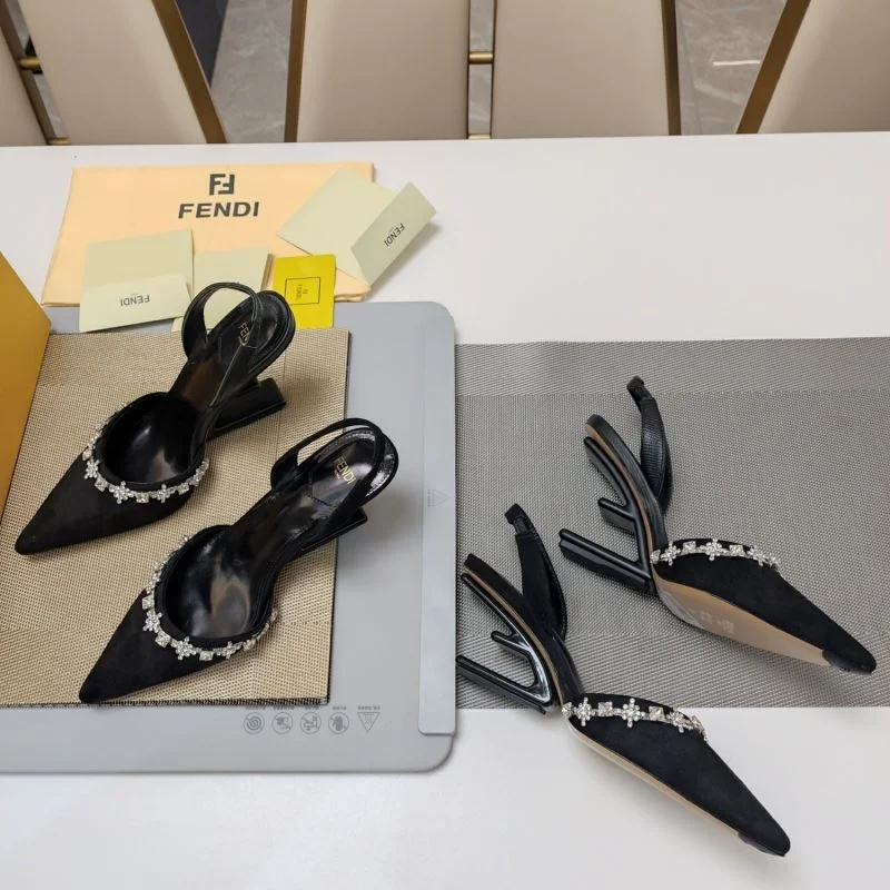 Fendi Sandals SmartChoice 23726