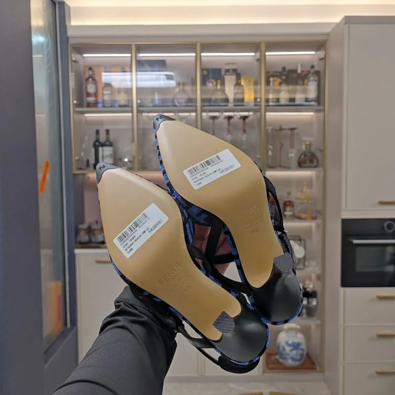 Fendi Sandals Original 23730