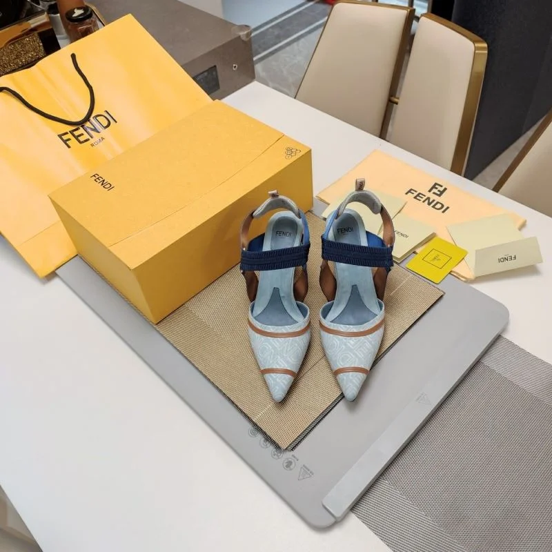 TravelReady Fendi Sandals 23733