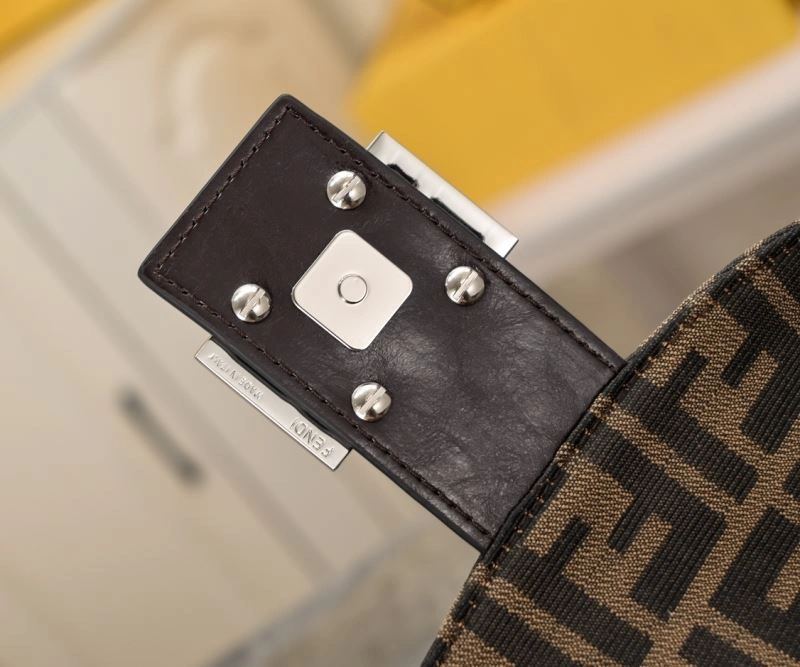 Casual Fendi Satchel Bags 85303