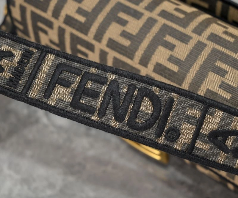 Comfortable Fendi Satchel Bags 85298