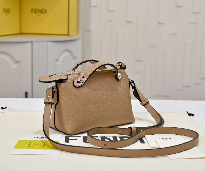 WaterResistant Fendi Satchel Bags 85274