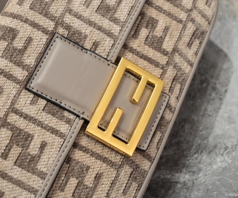 Packable Fendi Satchel Bags 85277