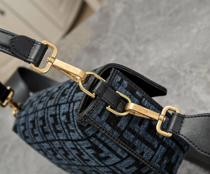 Fendi Satchel Bags Effortless 85242