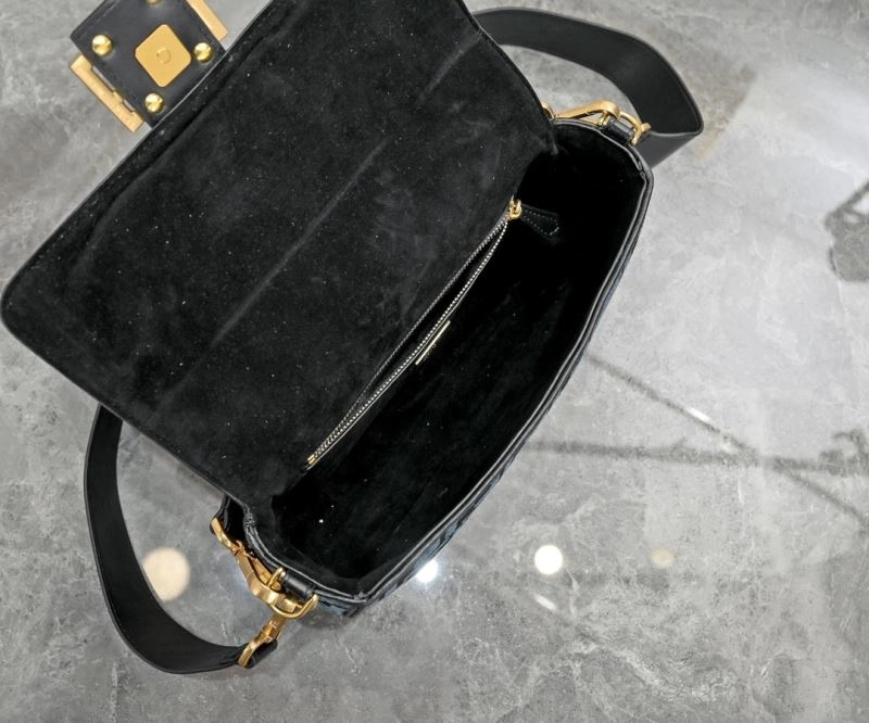Fendi Satchel Bags Effortless 85242