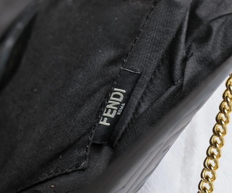 Fendi Satchel Bags Versatile 85240