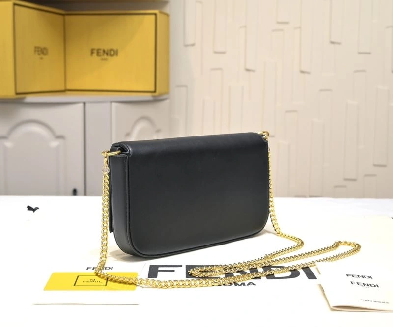 Fendi Satchel Bags Effortless 85270