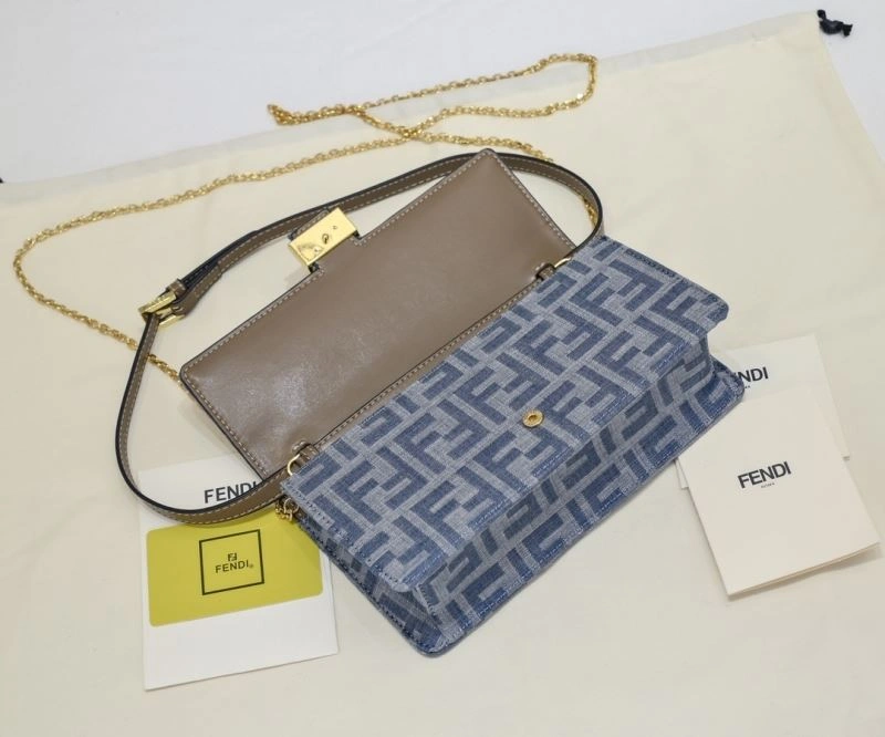 Fendi Satchel Bags Cozy 85229