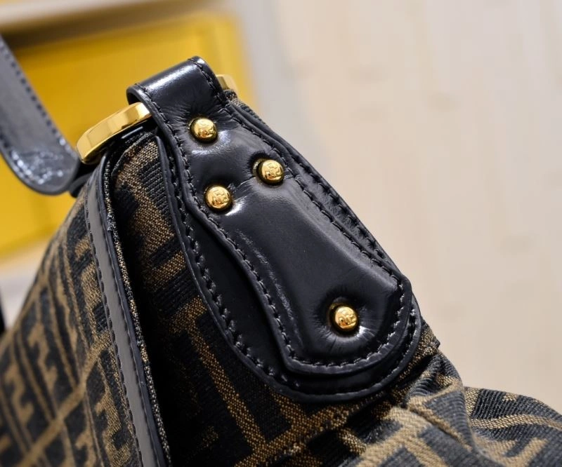 Fendi Satchel Bags Soft 85220