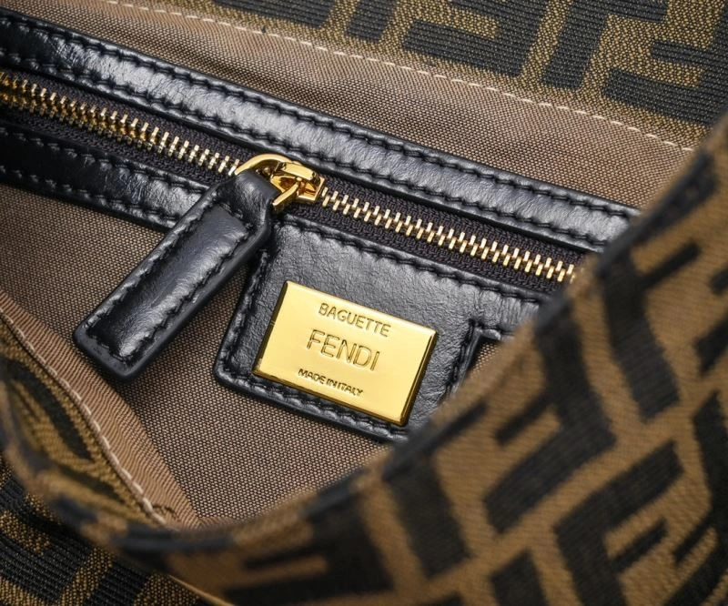 Fendi Satchel Bags Soft 85220