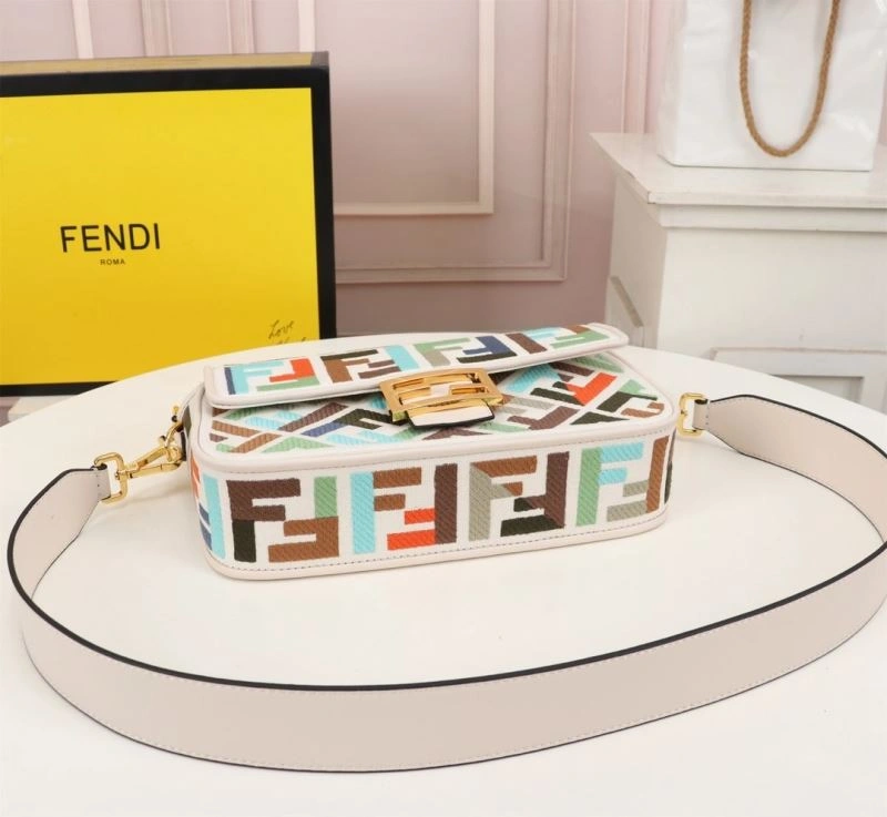 Fendi Satchel Bags Effortless 85235