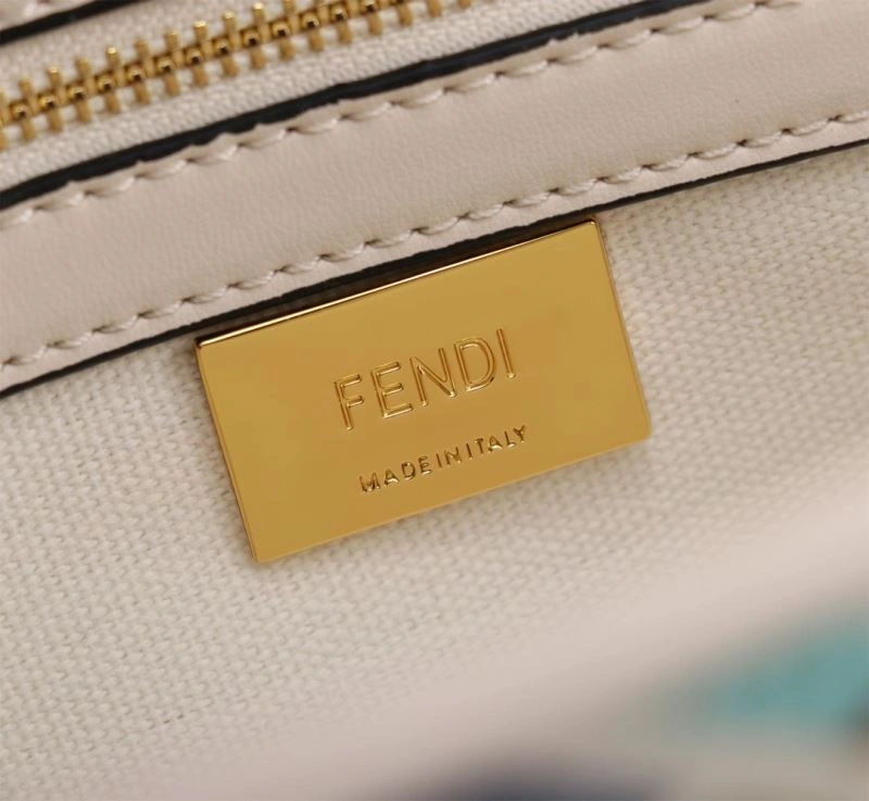 Fendi Satchel Bags Effortless 85235
