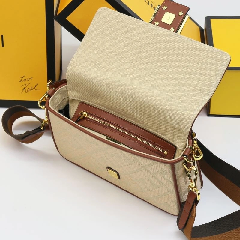 Fendi Satchel Bags Comfortable 85173