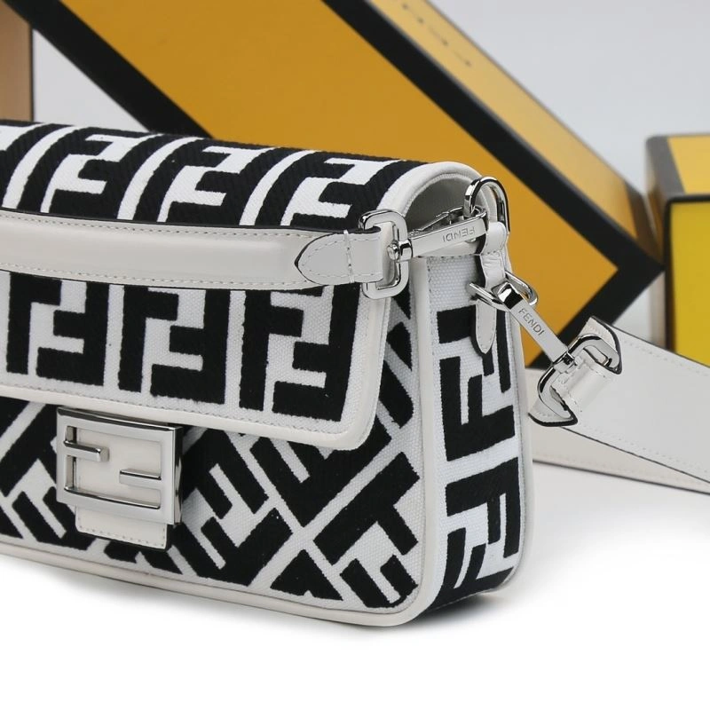 Timeless Fendi Satchel Bags 85171