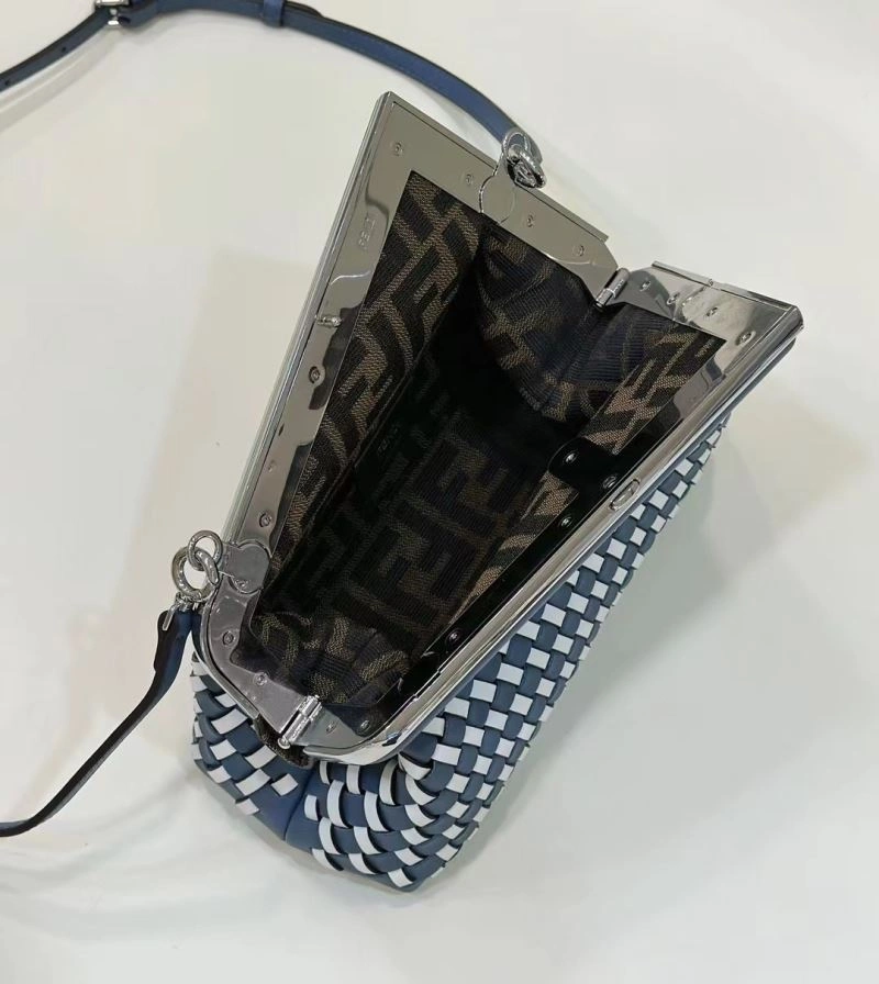 Flexible Fendi Satchel Bags 78275