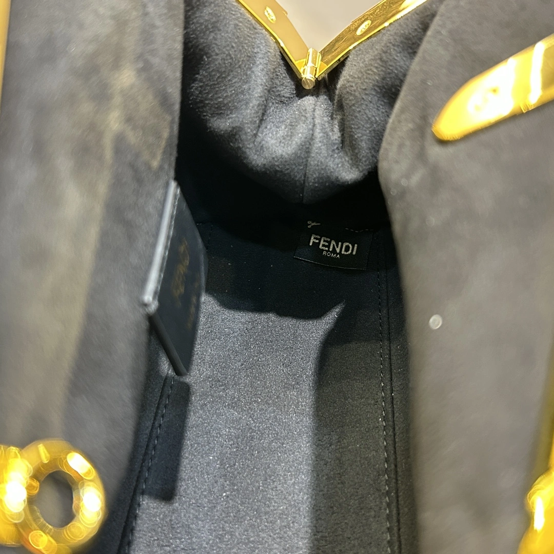 Sporty Fendi Satchel Bags 76805