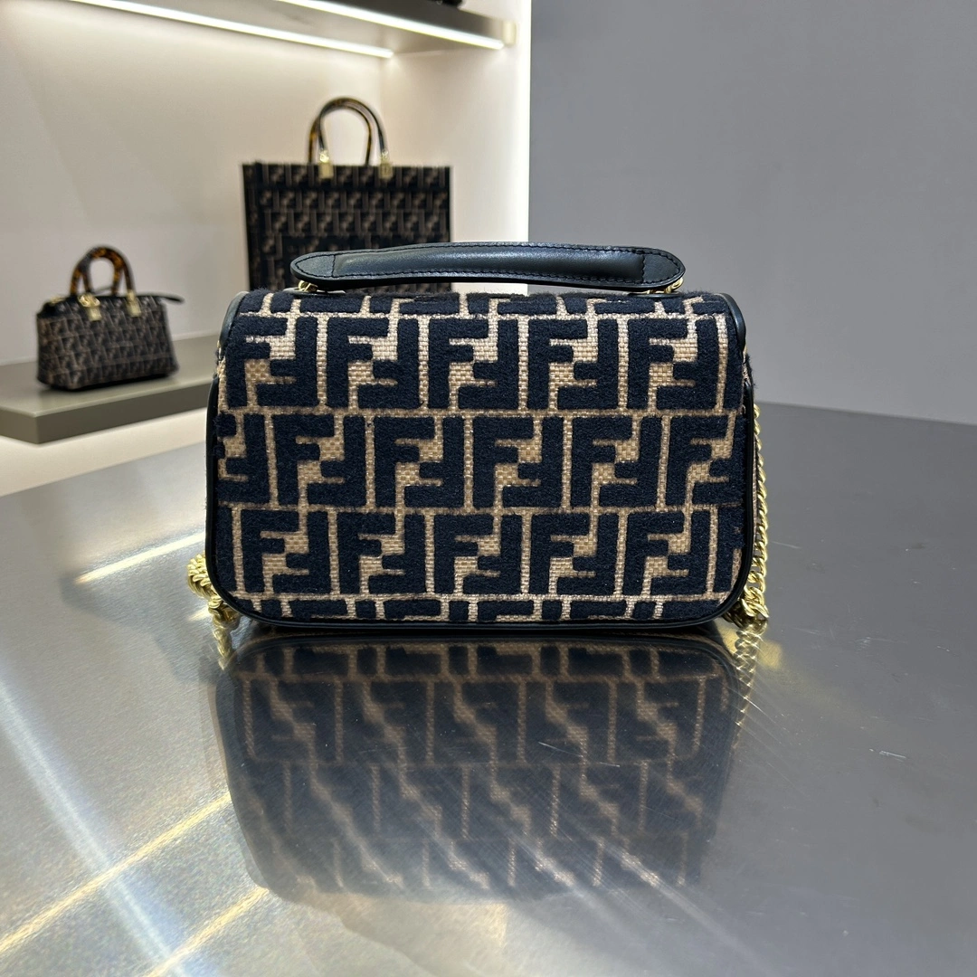 Durable Fendi Satchel Bags 76803