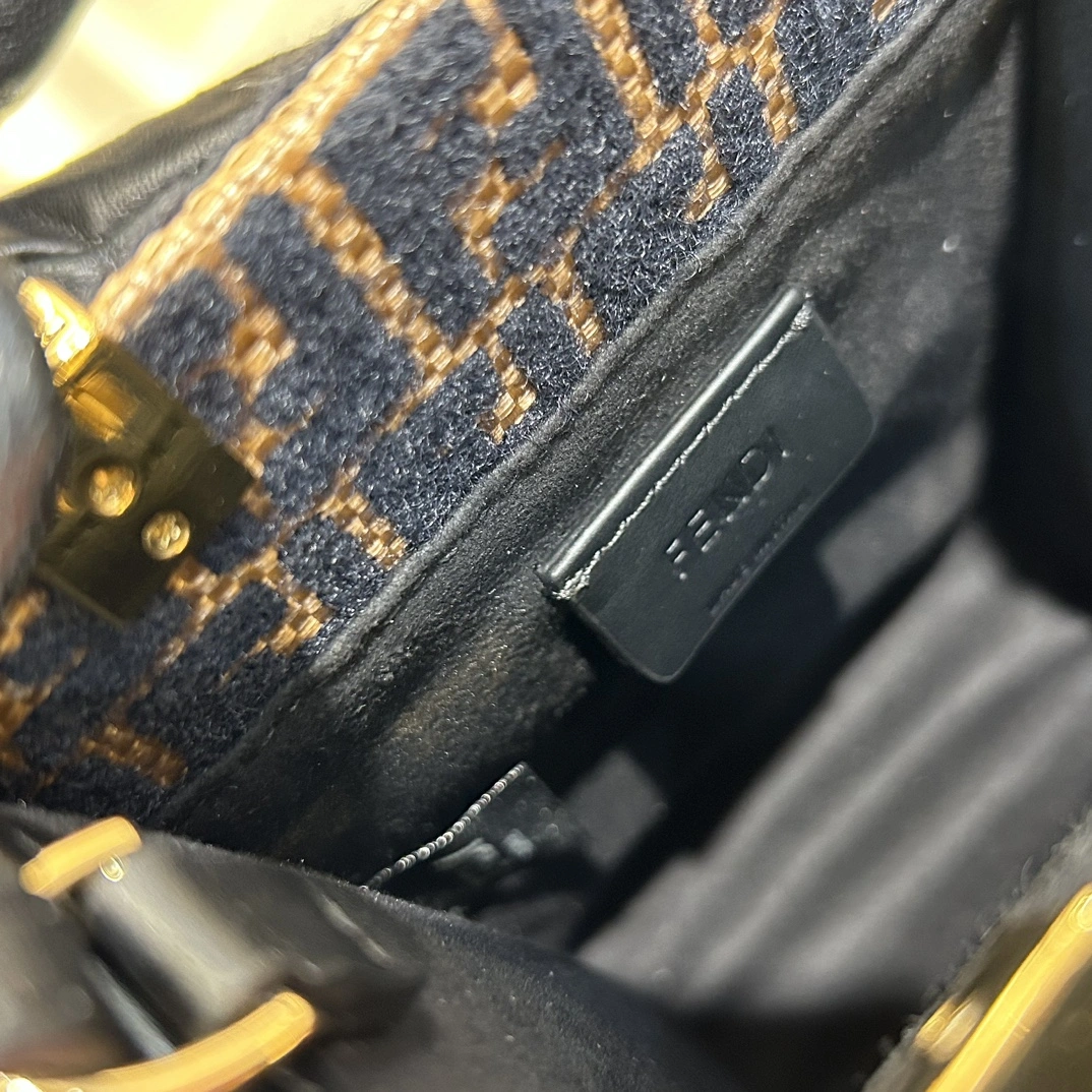 HighQuality Fendi Satchel Bags 76801