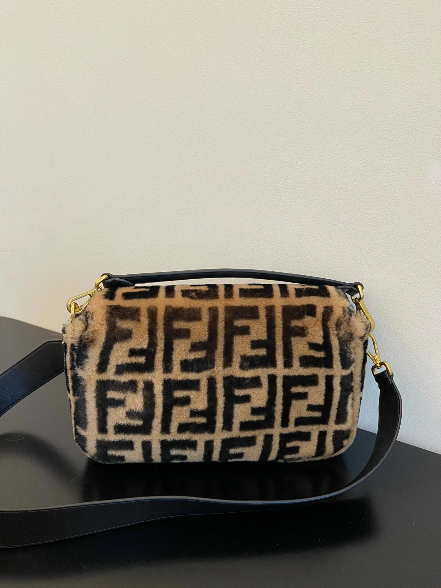 HighPerformance Fendi Satchel Bags 76802