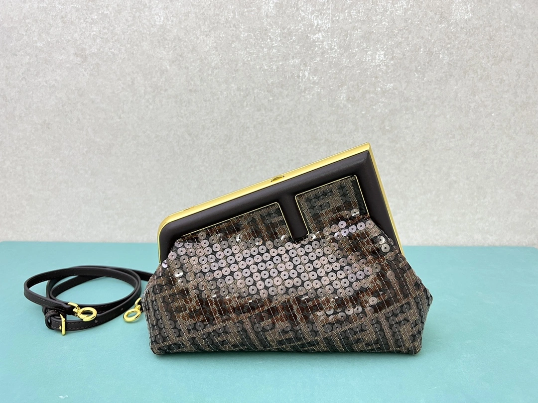 Fendi Satchel Bags Bright 76774