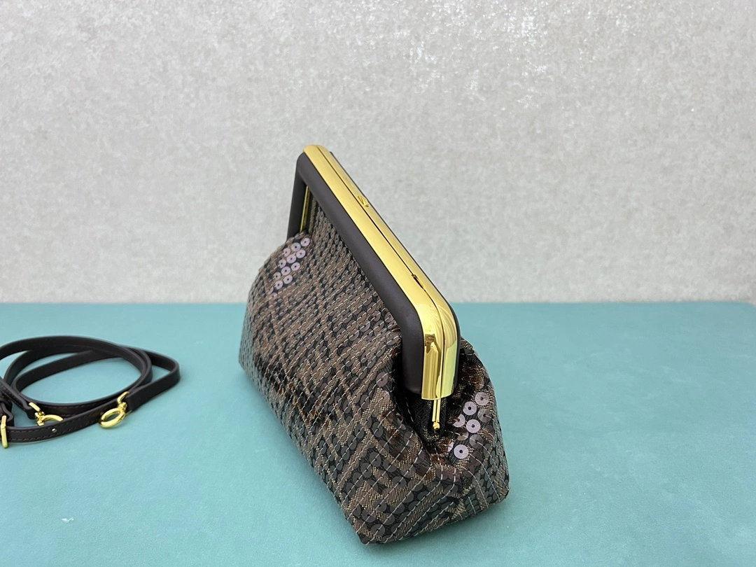 Fendi Satchel Bags Bright 76774