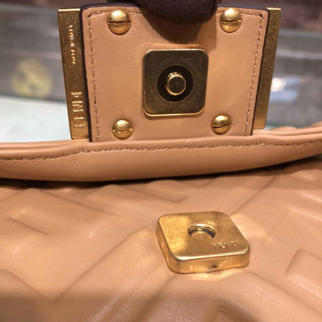 Reliable Fendi Satchel Bags 76772