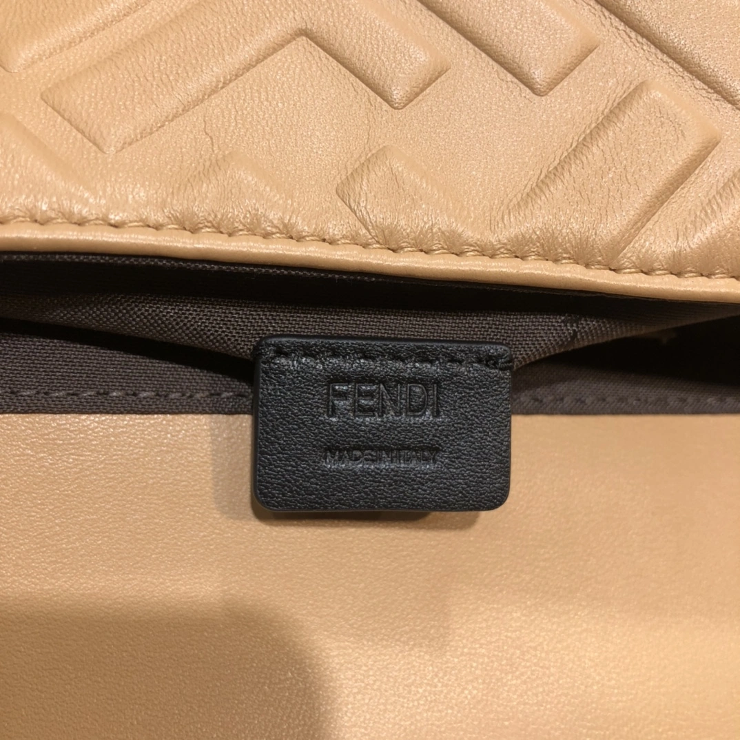 Reliable Fendi Satchel Bags 76772