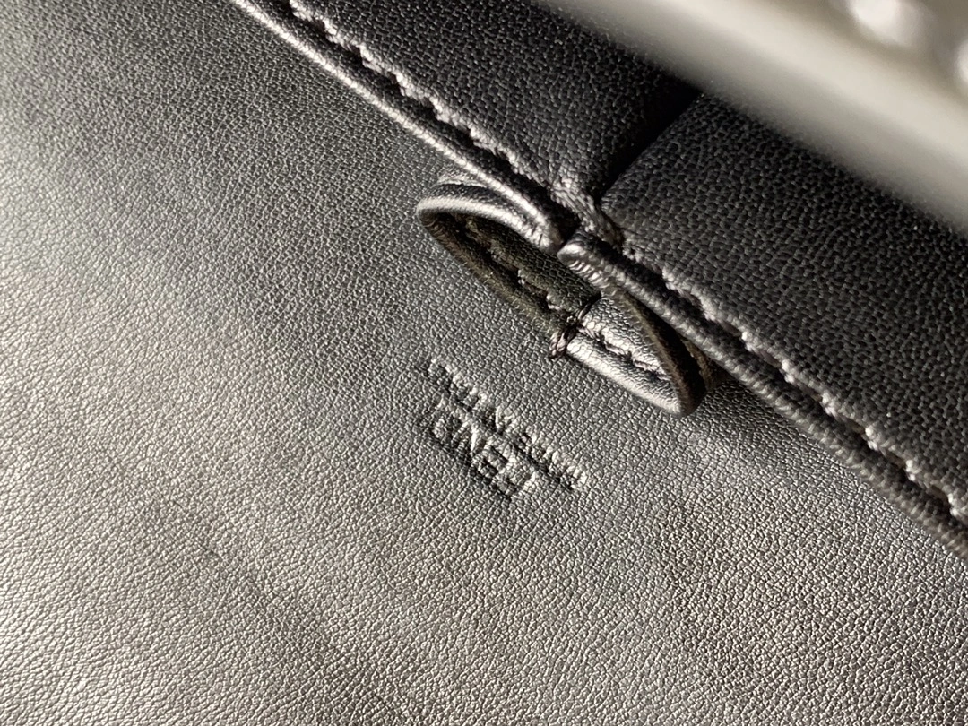 Reliable Fendi Satchel Bags 76773