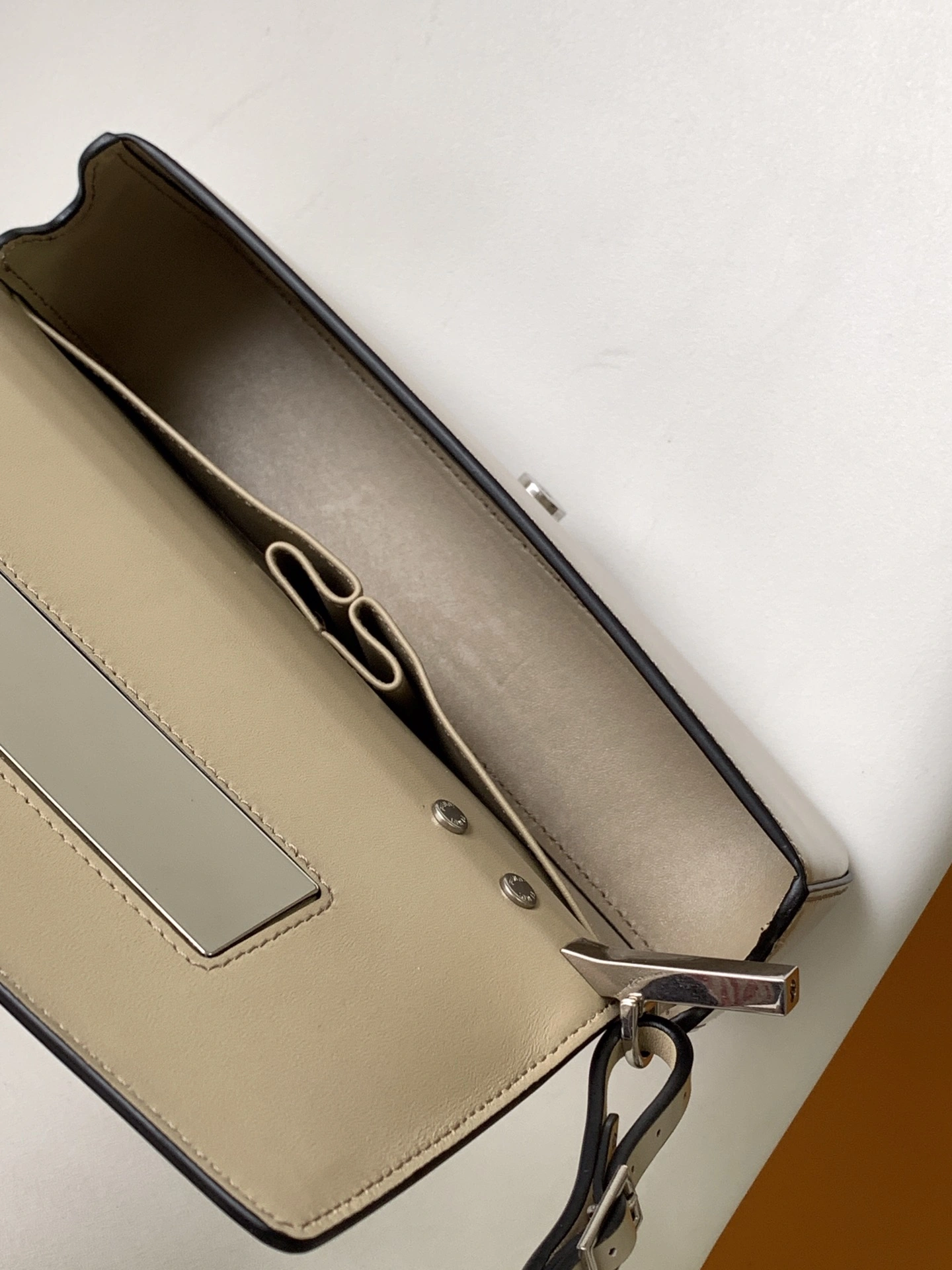 Sustainable Fendi Satchel Bags 76771